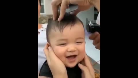 Cute Adorable Kid laugh while getting haircut 🤗🤗