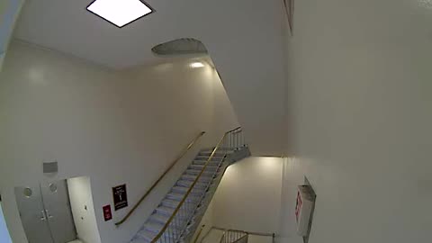 3152RHOB01Stair7_2021-01-06_16h00min03s410ms.mp4