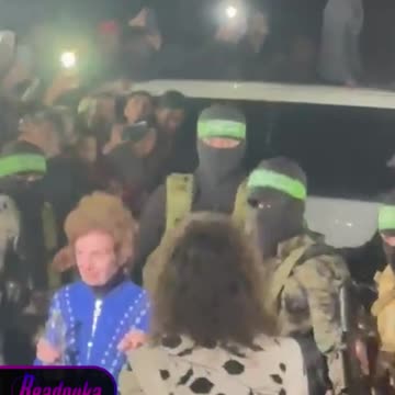 Orosz foglyokat engedett szabadon a Hamász