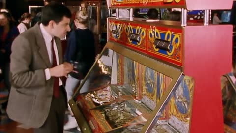 DIVE Mr Bean! - Funny Clips Official.