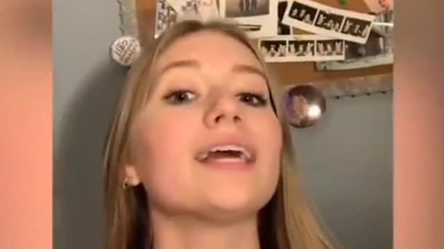 Girl Can "Delay" Her Voice. - Amazing Video