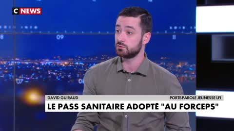 David Guiraud sur le plateau de CNews