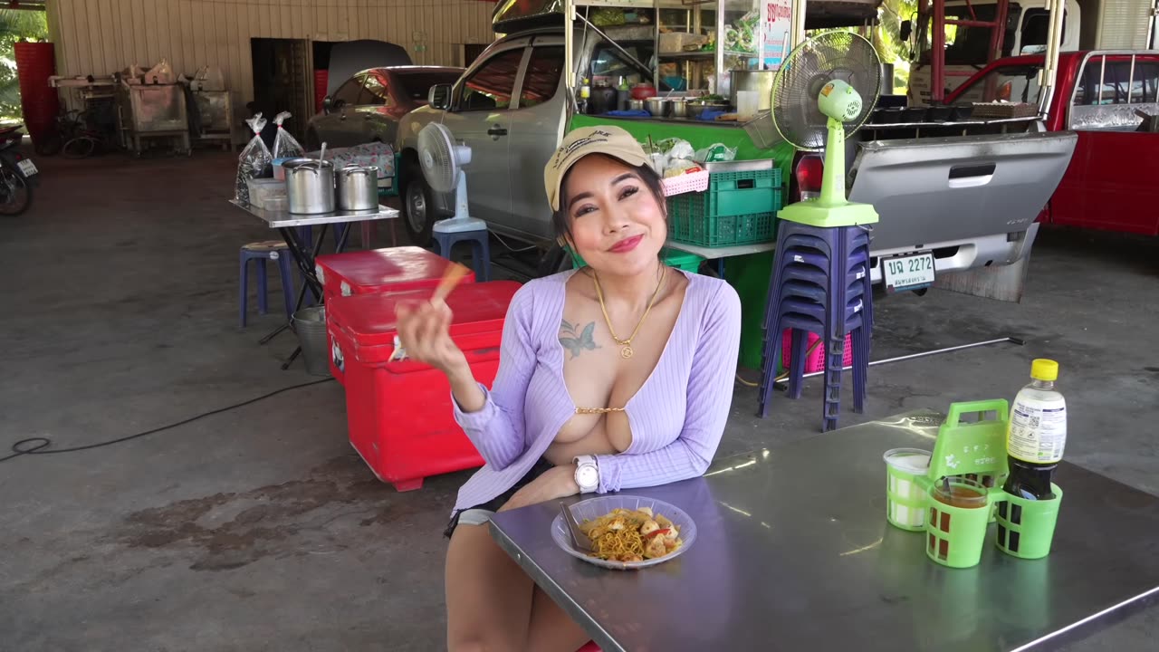 Street food sexy chef