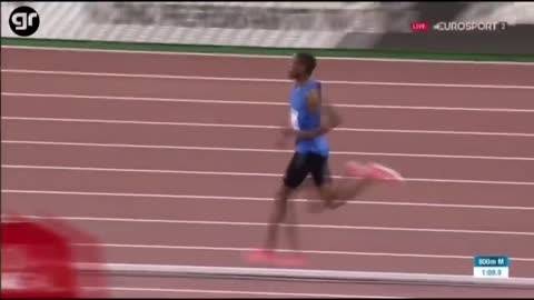 Final FAIL - He lost a GOLD medal in last 800 meters.