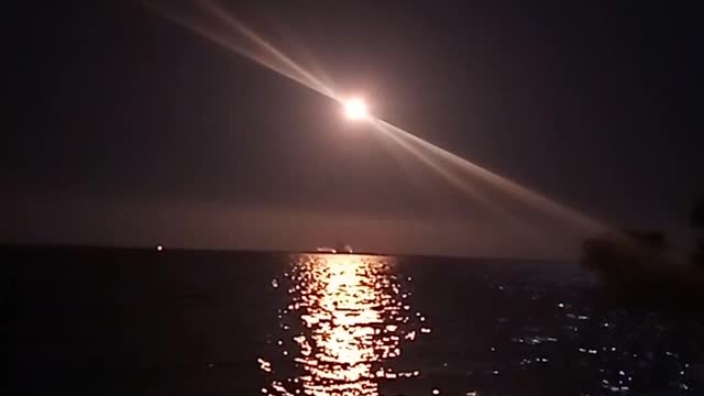 Space X, Falcon 9 full moon launch