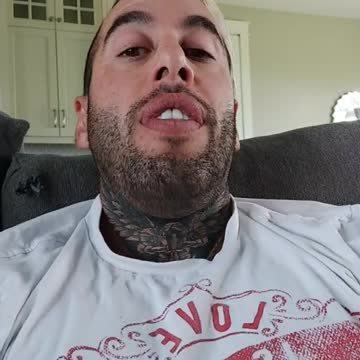 How STUPlD are you? A covid jab for your 6 month old baby is now "approved by Health Canada AND the CDC!" .... Im curious to see who's ready to sacrifice their child. Please comment below if you plan on vacclnating your infant for covid.