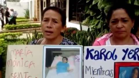 Madres de menores con enfermedades de alto costo protestaron contra EPS en Bucaramanga