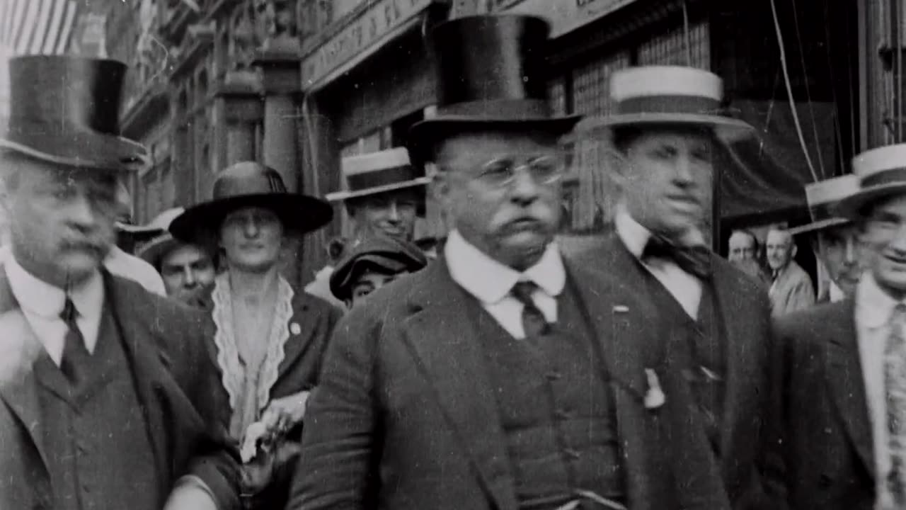 Theodore Roosevelt on Fifth Avenue, New York (1918 Original Black & White Film)