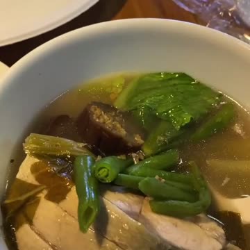 Filipino food sinigang