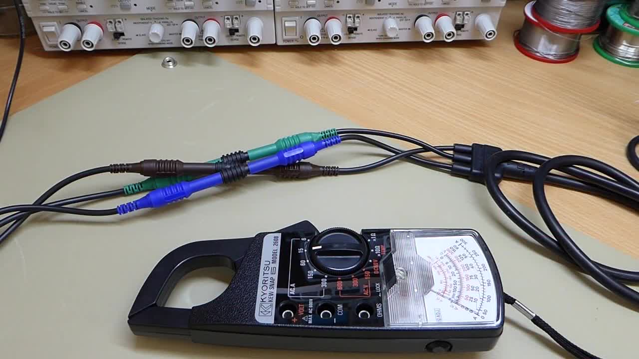 Kyoritsu 2608 Analogue Clamp Meter