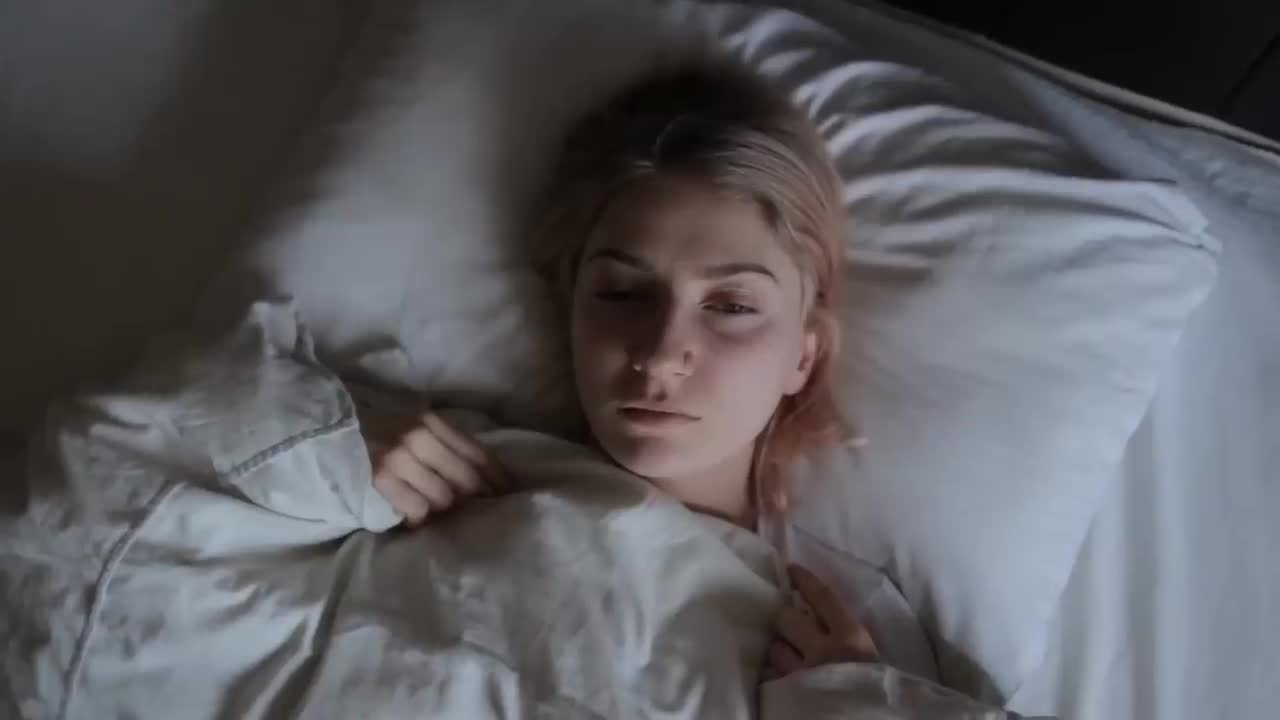 Woman Sleeps With Snake Every Night,