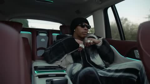 Lil Baby 'Forever' ft. Fridayy (Music Video)