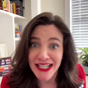 Nina Jankowicz: You can just call me the Mary Poppins of disinformation 💁🏻‍♀️