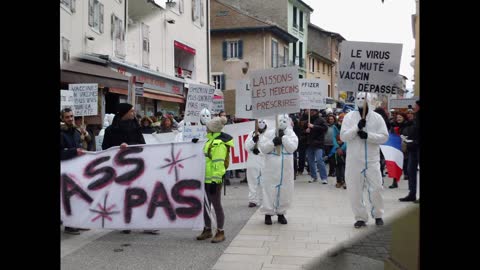 Les Masques Blancs Thonon les Bains en Manifestation le 8 Janvier 2022