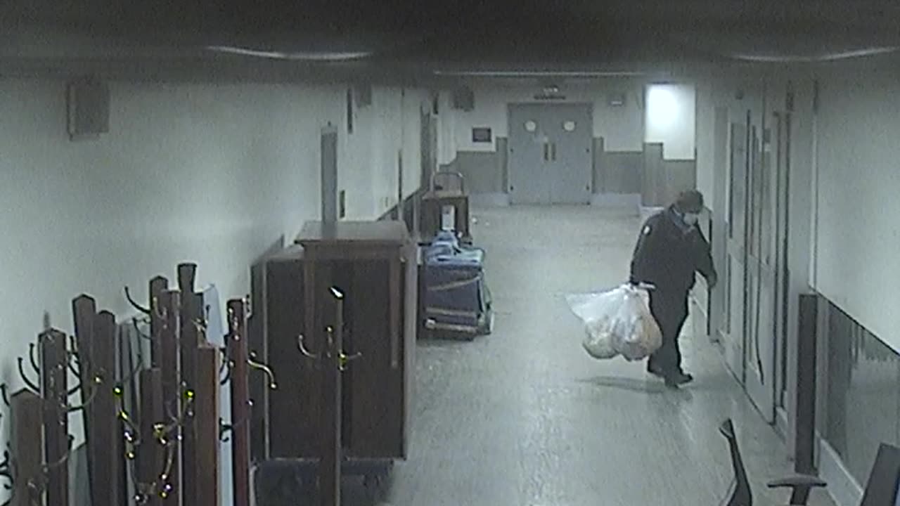 6096RHOBSBLoadingDockHallway_2021-01-05_16h26min27s977ms.mp4