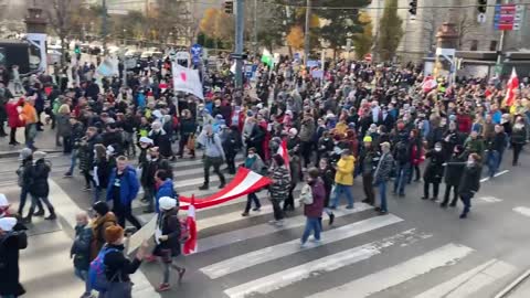 austria marching against mandatory vaccination