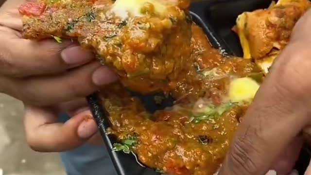 Indian Street Food Buttery Pav Bhaji __ Delhi Street Food __