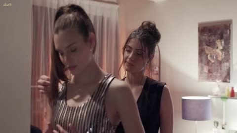 Juliantina Sexual tension