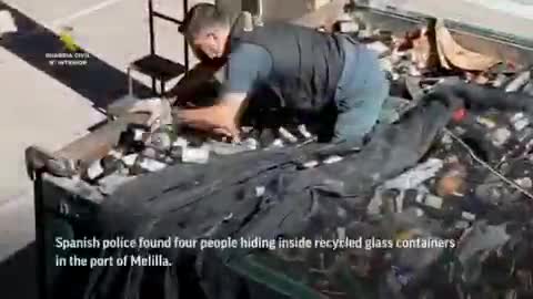 Migrants hidden in recycling containers!