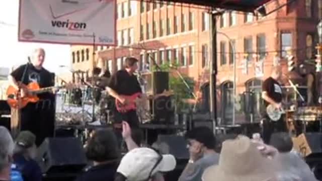 The Flashcubes Live Got no Mind
