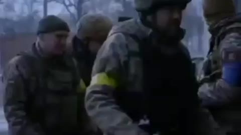 T-72B3 UBH firing at the positions of Ukrainian troops in the city of Mariupol.