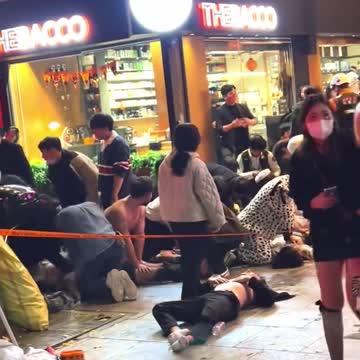 In seoul Korea Halloween stampede （5）