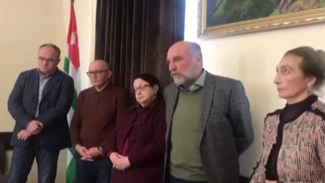 Кесоу Хагба подвел итоги консультаций