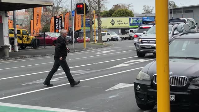 Man Yells at City Worker During Road Altercation