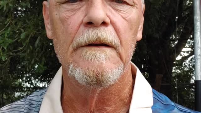 Floridians vote November 8th