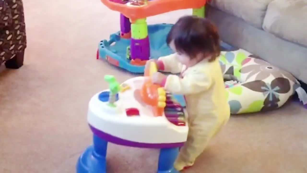 baby videos - try not to laugh with funny baby video - best baby videos