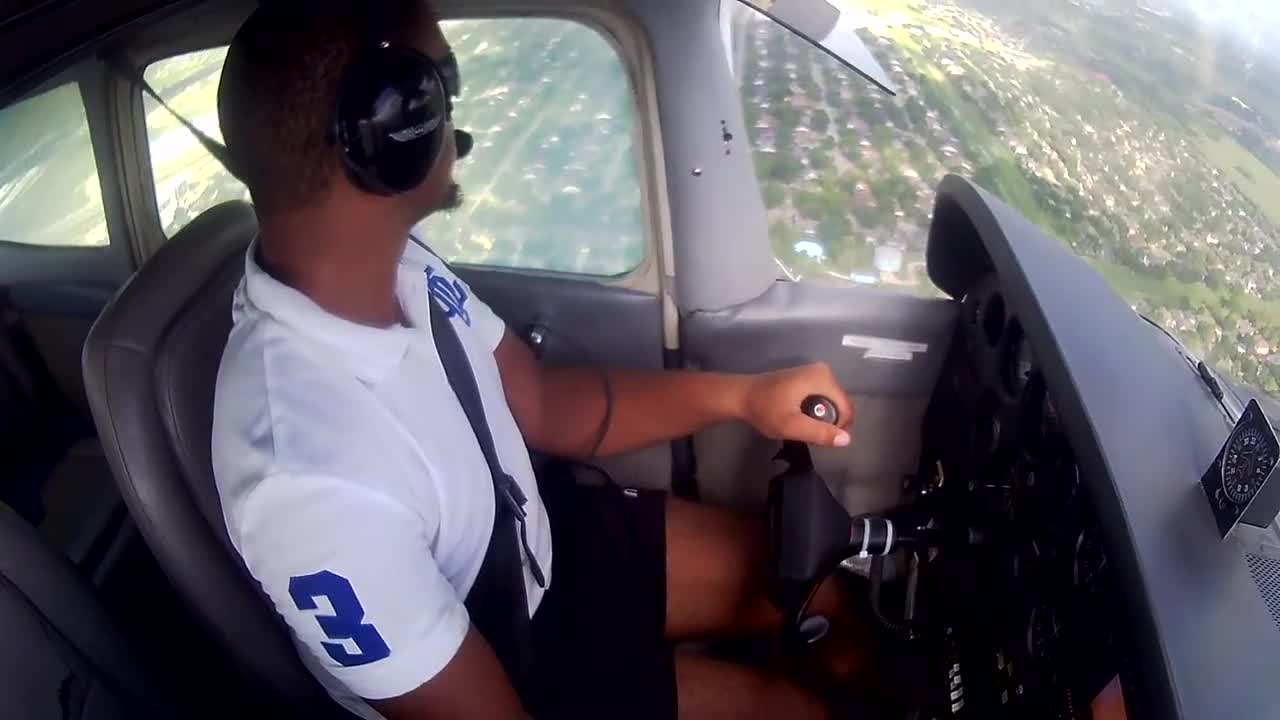 Weiser Airpark (EYQ) Cessna 172 Landing