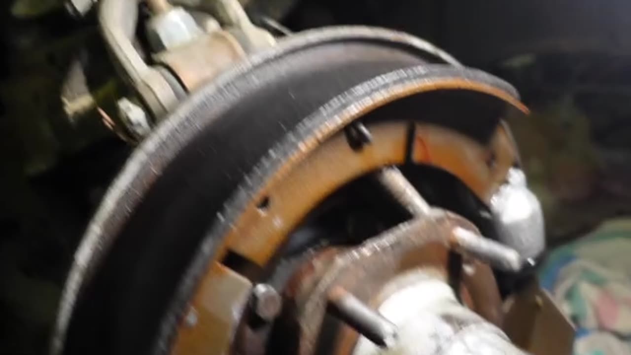 Austin Healey 100/6 Has Grabby Brakes. Pulling Front Drums & Trouble Overall Trouble Check - Part 1