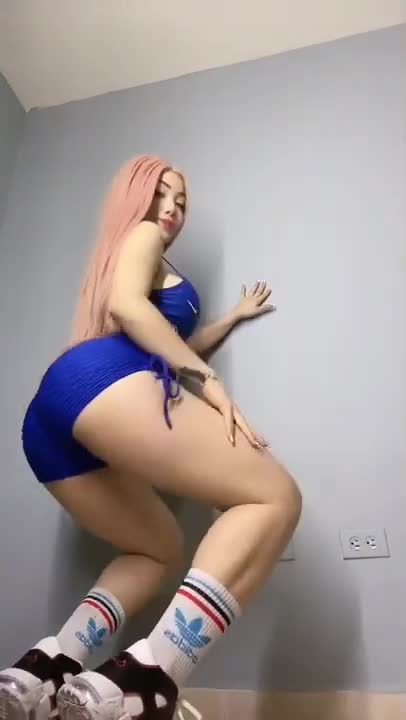 sexy girl tik tok, sexy tik toks, sexy tiktok, tik tok boom boom challenge, sexy women