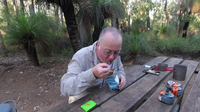 On Track MRE Meals BEEF BOLOGNESE