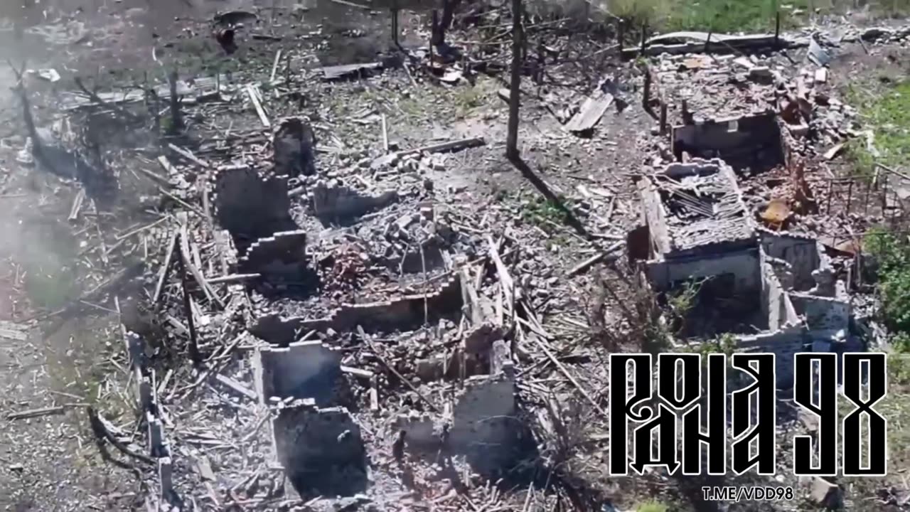 Ivanovo Paratroopers Clear a Building in Chasov Yar