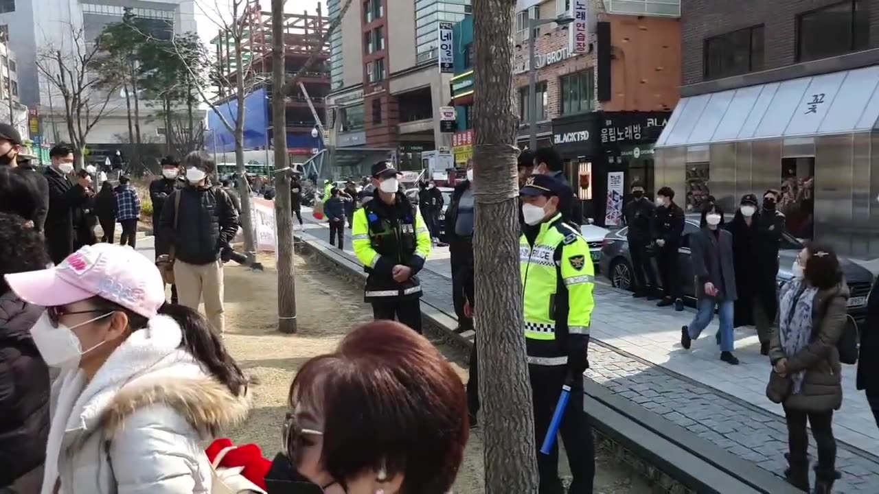 20200312_V3_S02(OzgdoCRl8XU)서울대생이 대깨문에게 그렇게 요청을 했는데도