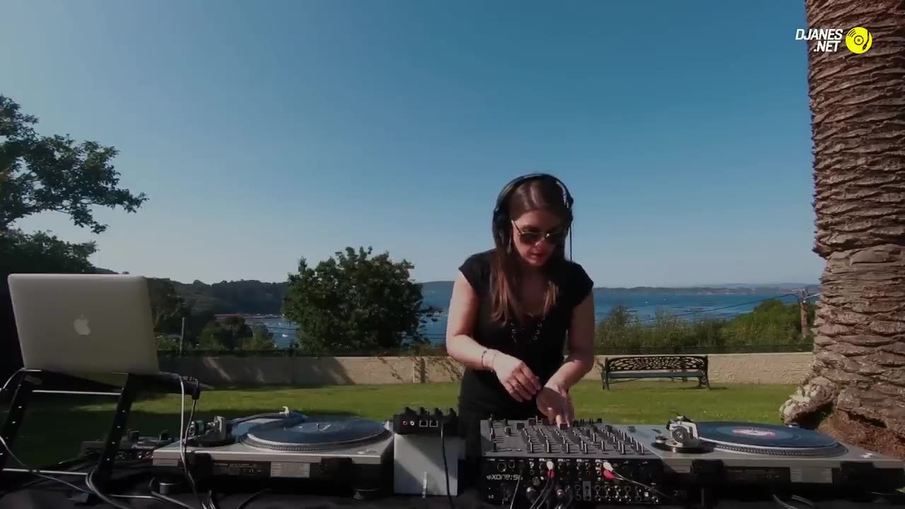 Alisha Rose - Live @ DJanes.net 26.9.2022 _ Techno DJ Mix