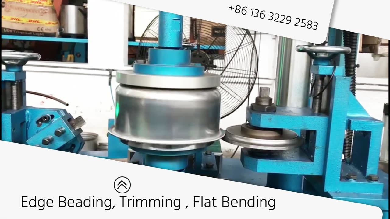 Flenging machine