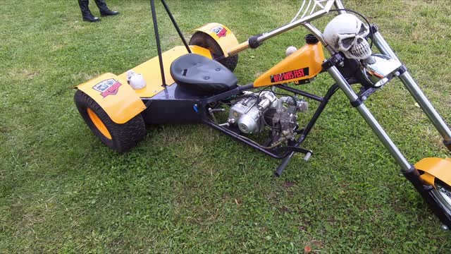 www.TRIKERS.cz - Tříkolka a chopper SAMO DOMA
