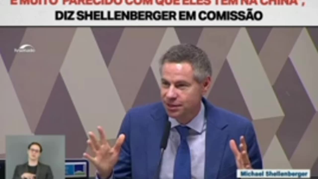 "O Brasil e o complexo industrial de censura muito parecido com que eles tem na China”.