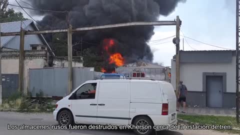 Russian warehouses were destroyed in Kherson near the railway station
