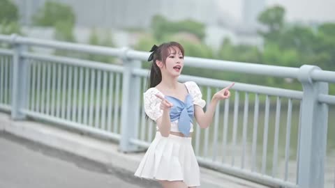 Chinese beauty sexy dance