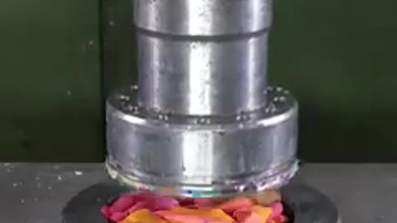 FRUITS CRUSHING| UNDER MACHINE