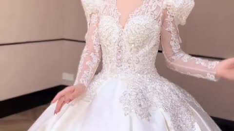 beautiful wedding dress