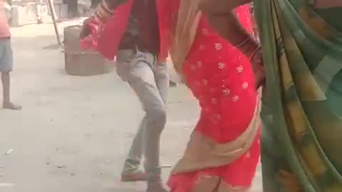 Mujhe nase ki botal la song