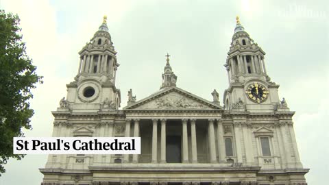 Bells toll for the Queen at Westminster Abbey and St Paul's Cathedral_1片段