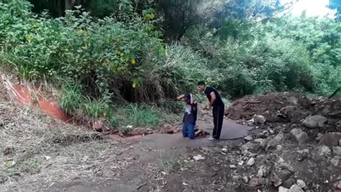 POLICE INVADING BIQUEIRA