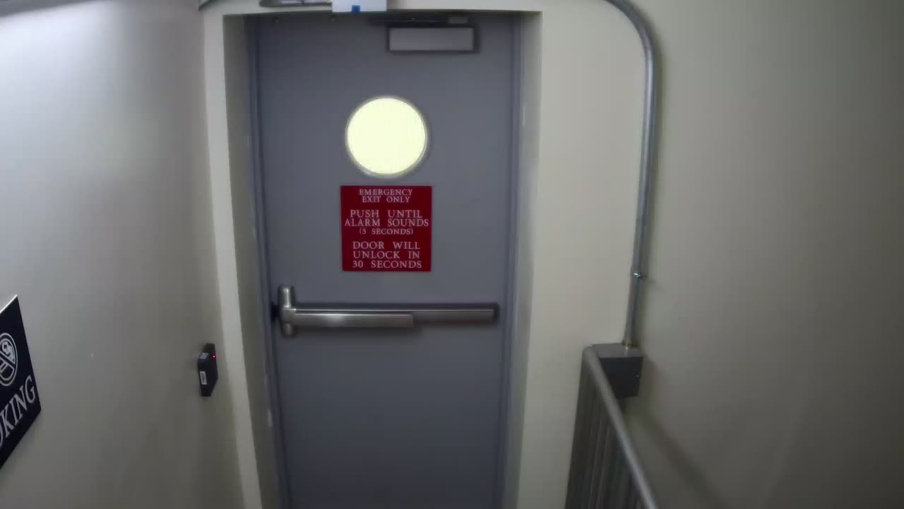 6153RHOBGRRGST1StairwellSide_2021-01-06_18h40min02s137ms.mp4