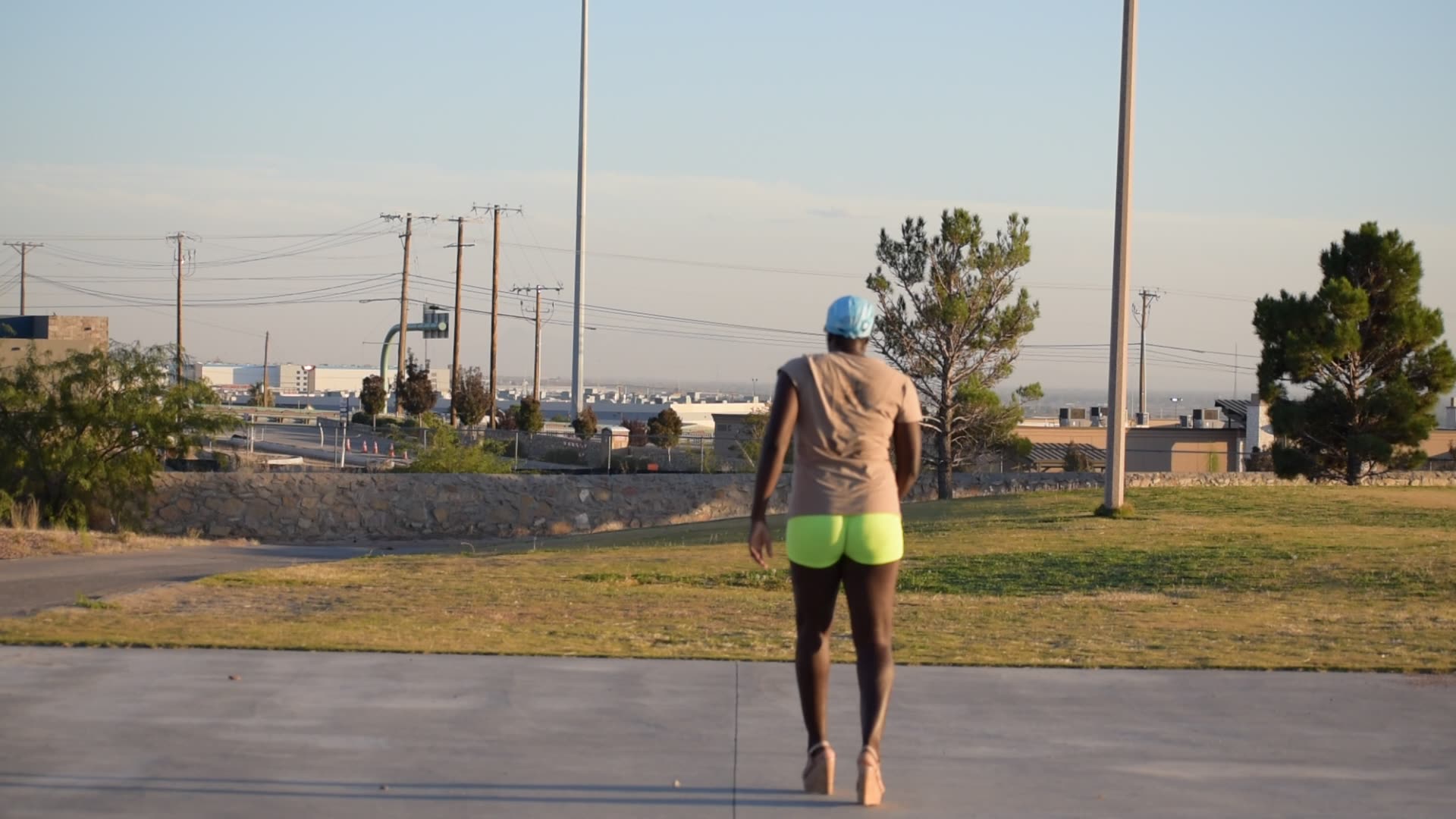 039 - Fast Wine in Heels Exercise