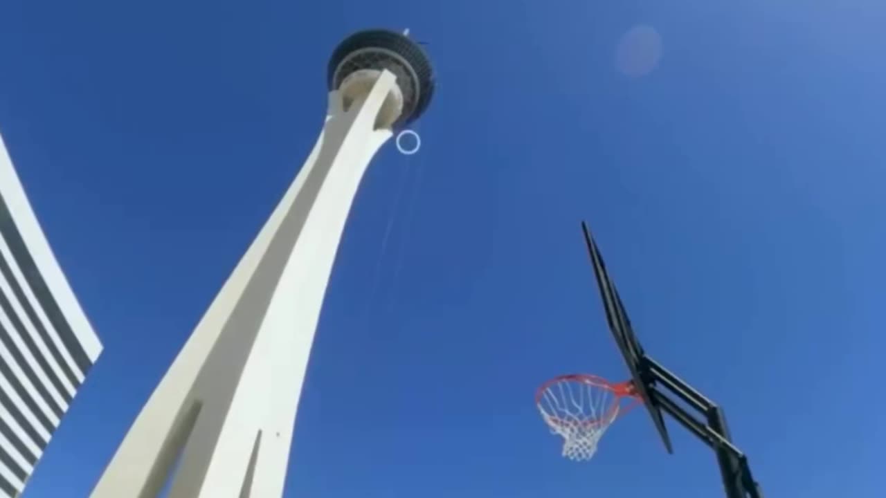 The world's highest basketball landing perfectly